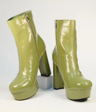 Load image into Gallery viewer, Avocado Green Platform Boots