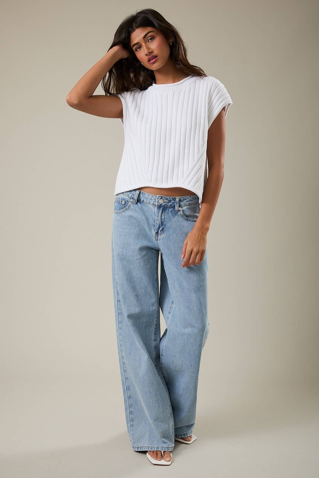 Round Neck Extended Sleeve Sweater Top