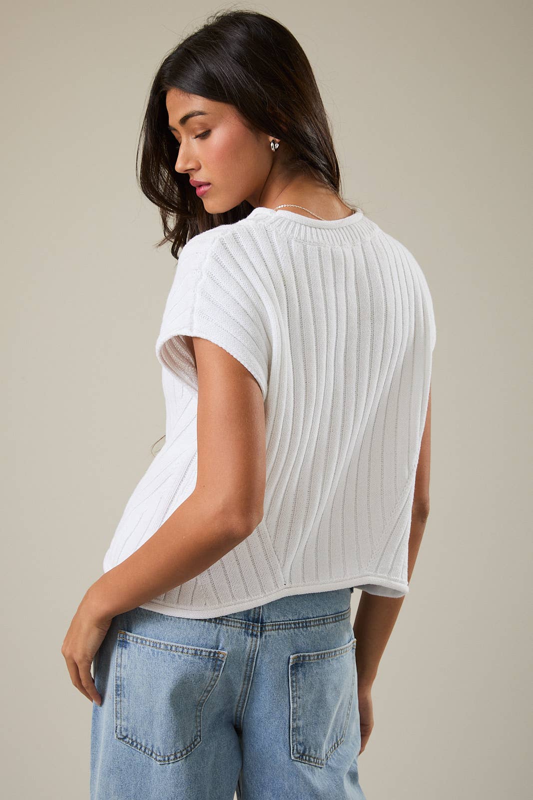 Round Neck Extended Sleeve Sweater Top