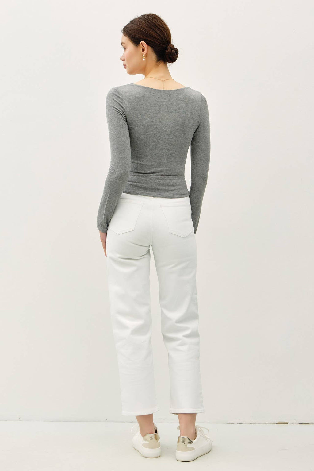 Basic Long Sleeve Scoop Neck Top
