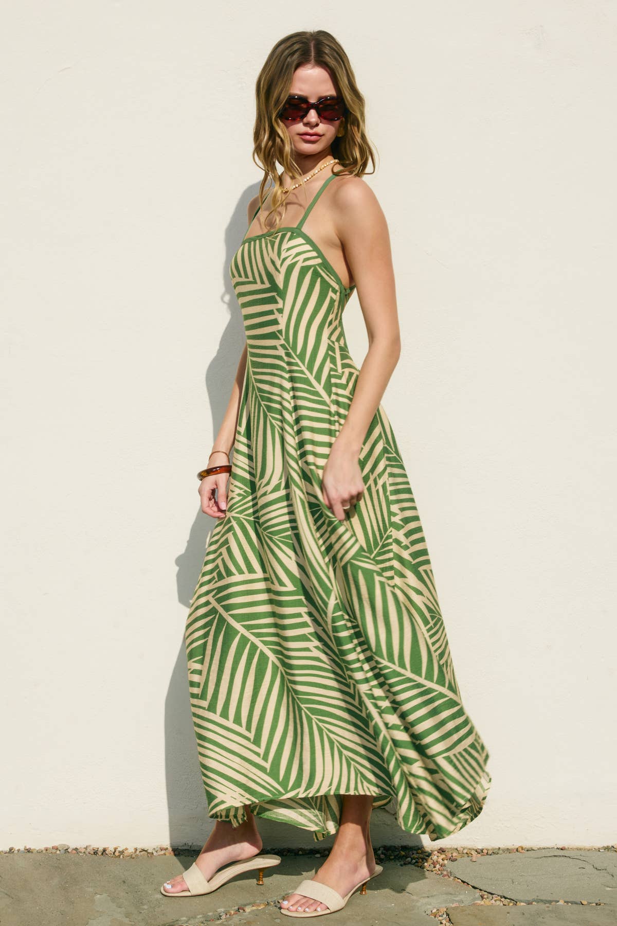 Tropical Leaf Contrast Bind Handkerchief Hem Dress