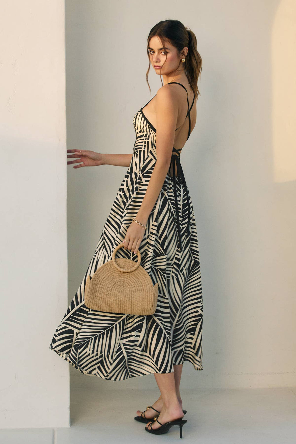 Tropical Leaf Contrast Bind Handkerchief Hem Dress