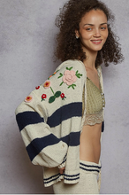 Load image into Gallery viewer, Embroidered Hoodie Sweater