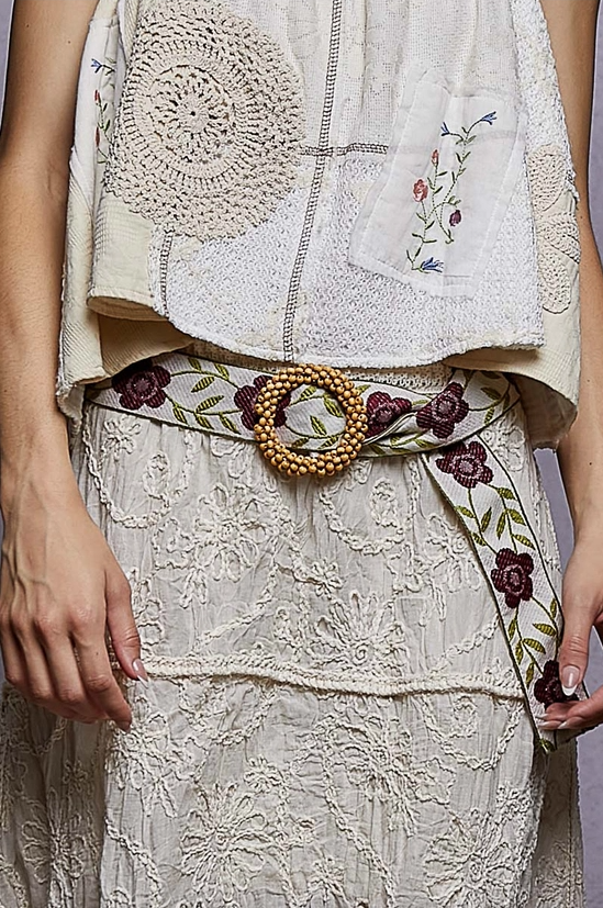 Embroidered Floral Belt