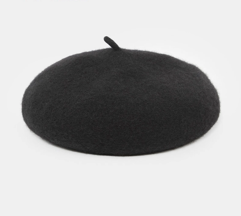 SOLID FUZZY BERET