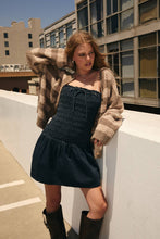 Load image into Gallery viewer, SMOCKING BODICE DENIM TUBE DRESS