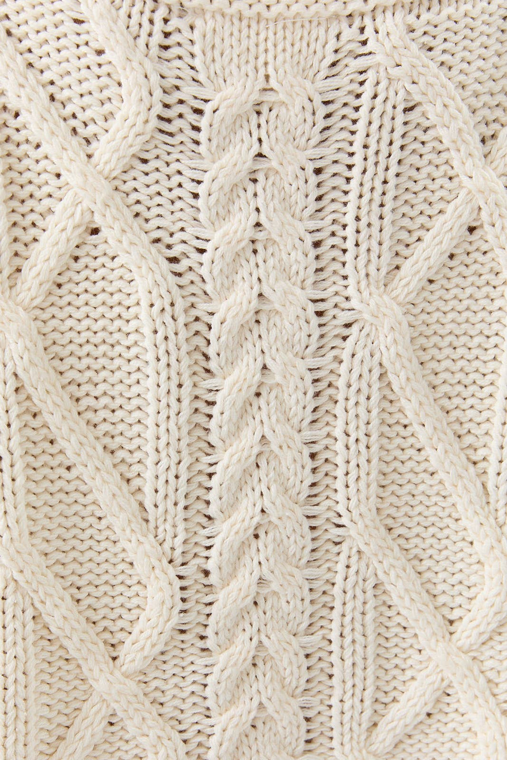 Short Sleeve Cable Knit Sweater