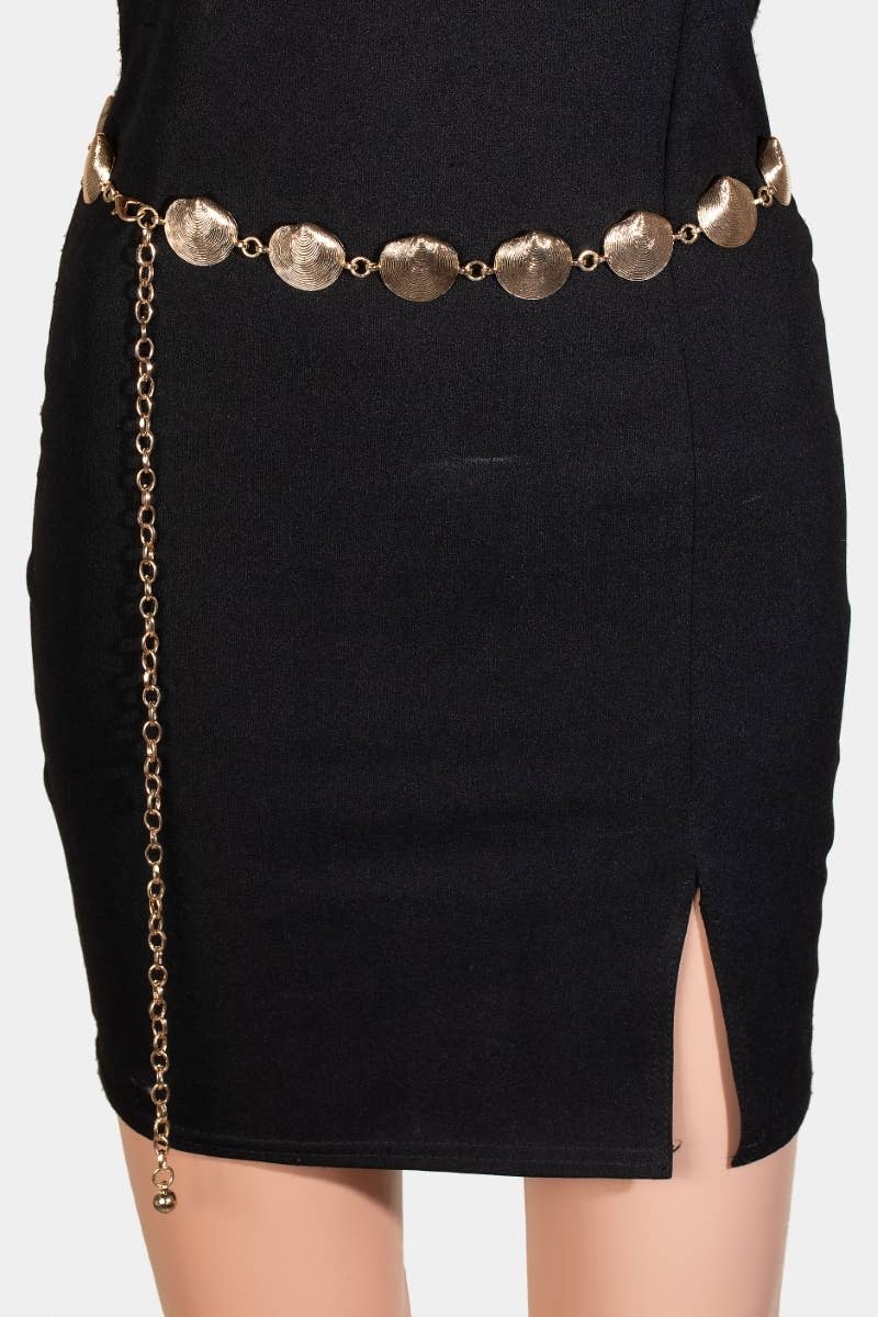 Metallic Clam Shell Chain Belt