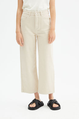 Wide Leg Stretch Jeans