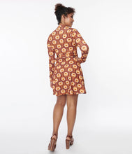 Load image into Gallery viewer, Daisy Daze Wrap Dress