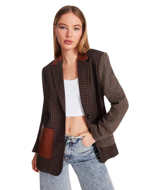Kelly Blazer