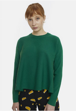 Load image into Gallery viewer, Green Ribbed Round-Neck Sweater