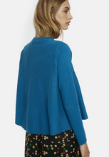 Load image into Gallery viewer, Blue Ribbed Round-Neck Sweater
