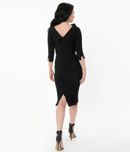 Load image into Gallery viewer, 1960s Style Classic Wiggle Dress With Brooch