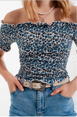 RUCHED TOP IN BLUE DITSY FLORAL