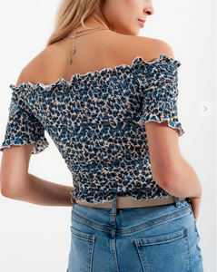 RUCHED TOP IN BLUE DITSY FLORAL