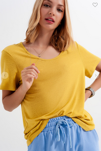 YELLOW SCOOP TEE