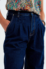 Load image into Gallery viewer, Pleat Front Relaxed Jeans