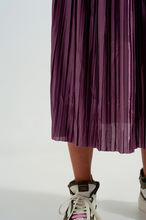 Load image into Gallery viewer, Purple Pleated Skirt