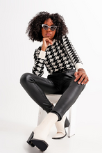 Load image into Gallery viewer, Houndstooth Sweater