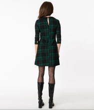 Load image into Gallery viewer, Metro Maven Plaid Shift Dress