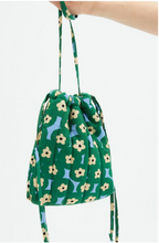 Load image into Gallery viewer, Lily Pad Floral Satchel