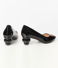 Load image into Gallery viewer, Black Patent Ball Heels