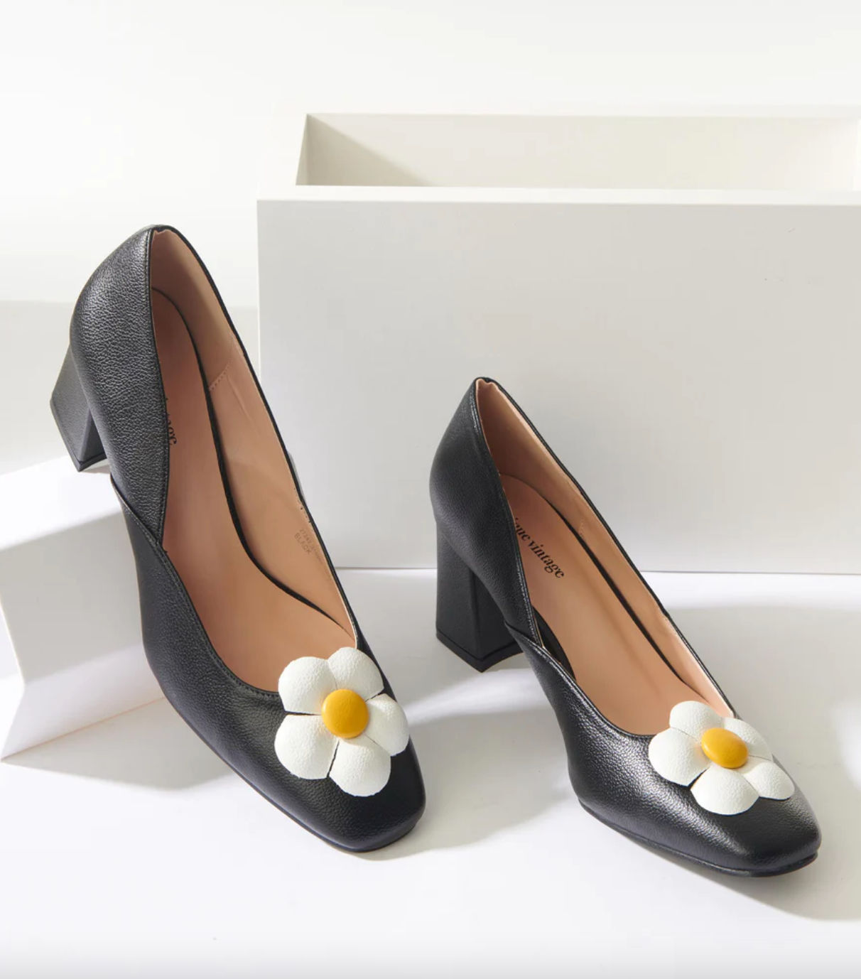 Black Daisy Pumps