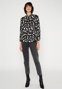 CHAIN PRINT BLOUSE