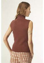 Load image into Gallery viewer, Brown Sleeveless Ribbed Top