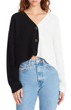 Load image into Gallery viewer, PAXTON Cardigan