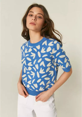 FLORAL PETAL PRINT TOP