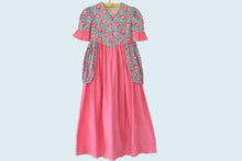 Load image into Gallery viewer, 1930s Handmade Feedsack Floral Child&#39;s Dress