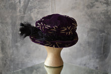 Load image into Gallery viewer, Edwardian Purple Velvet Hat