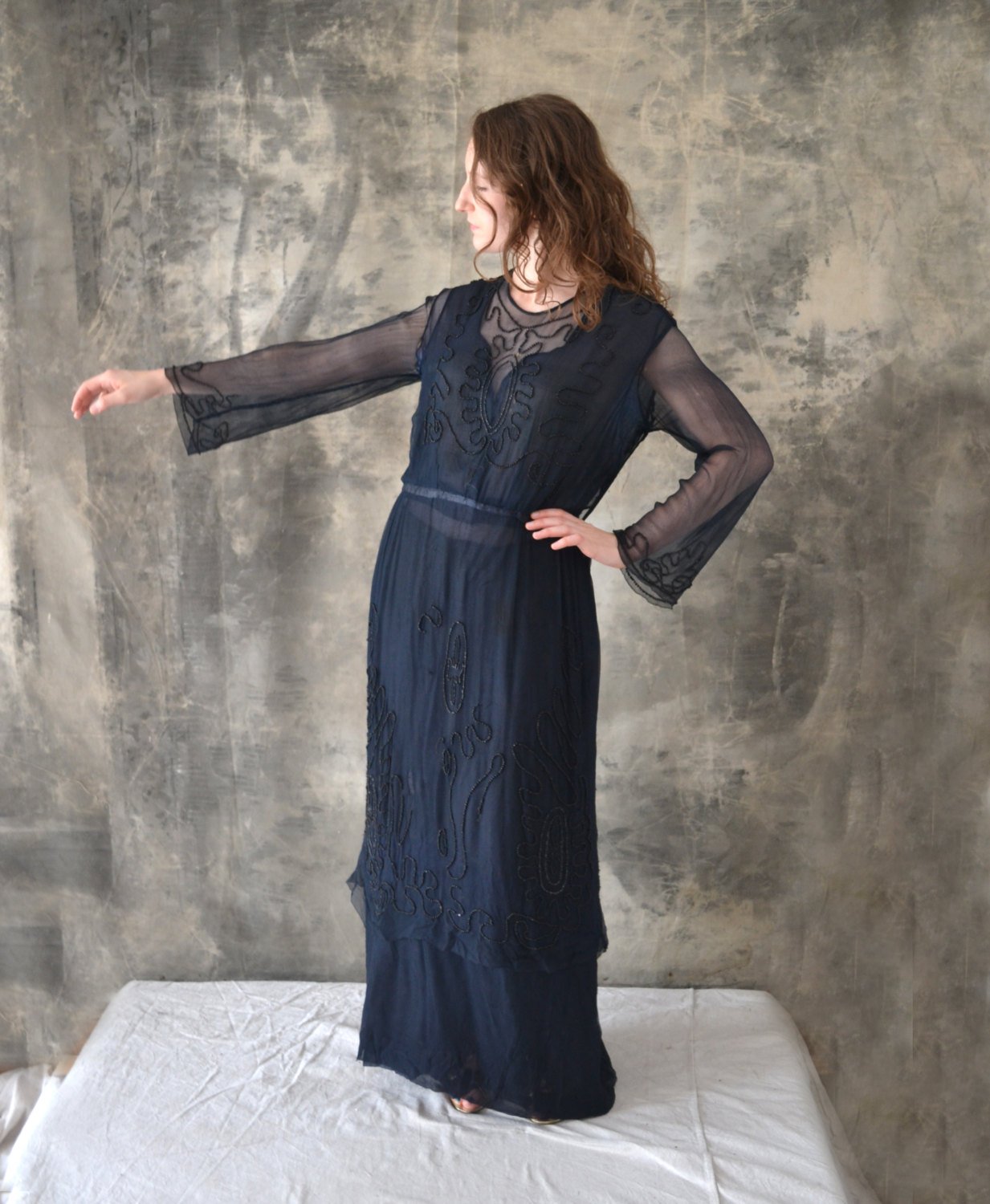 Navy hotsell 1920s dress