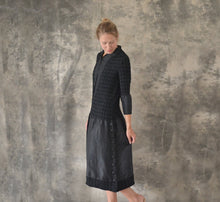 Load image into Gallery viewer, 1920s Black Dress size M/L