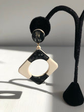 Load image into Gallery viewer, Black and White Mod Earrings